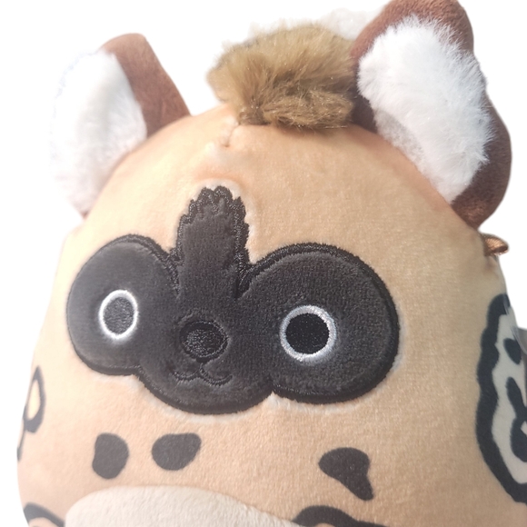 Squishmallows Deeto the African Wild Dog 7" NWT - Picture 5 of 8